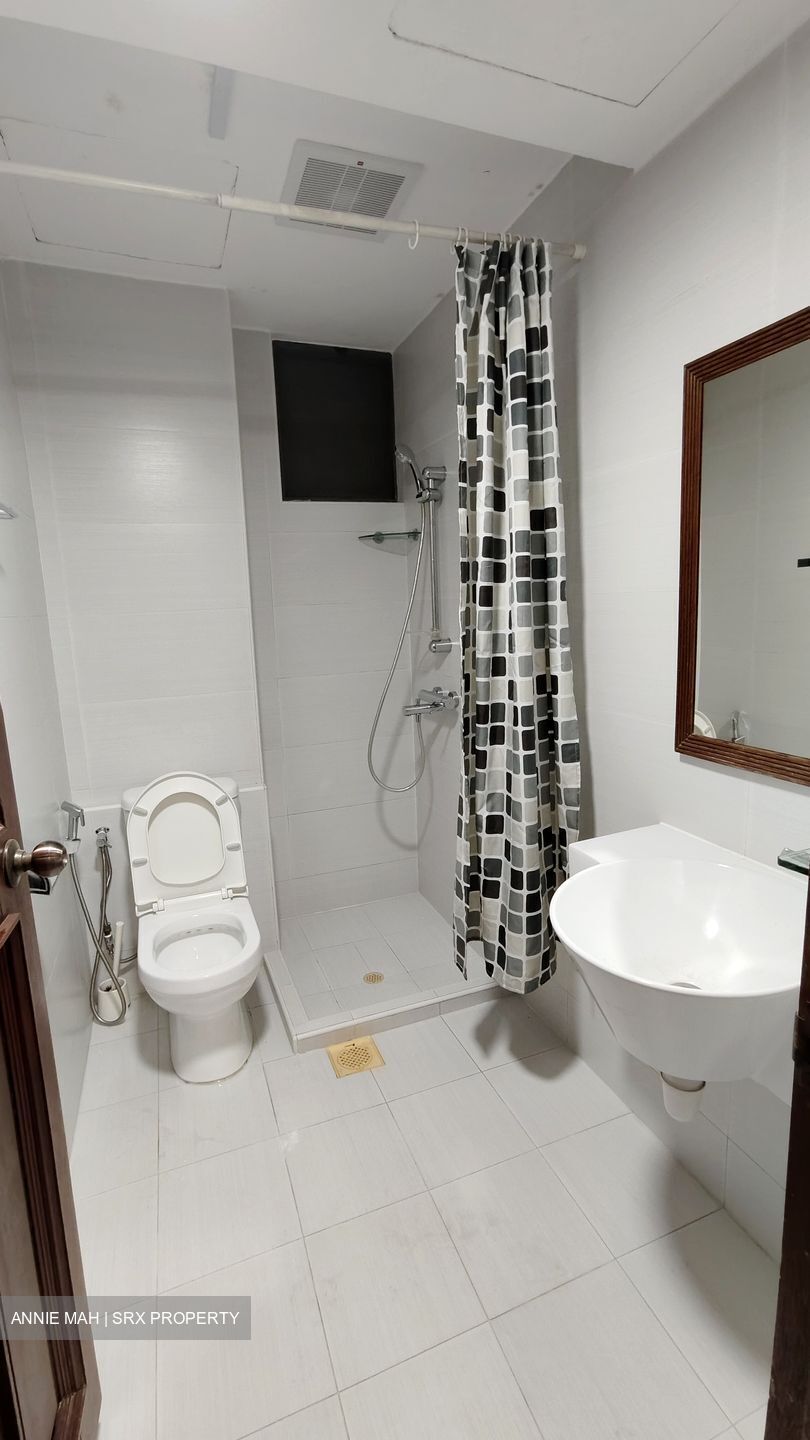 Surrey Road (D11), Condominium #548815171